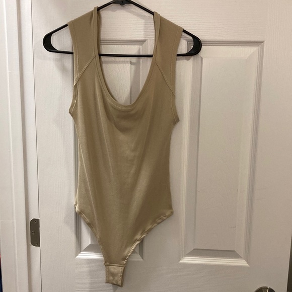 Lululemon Bodysuit - Picture 1 of 3